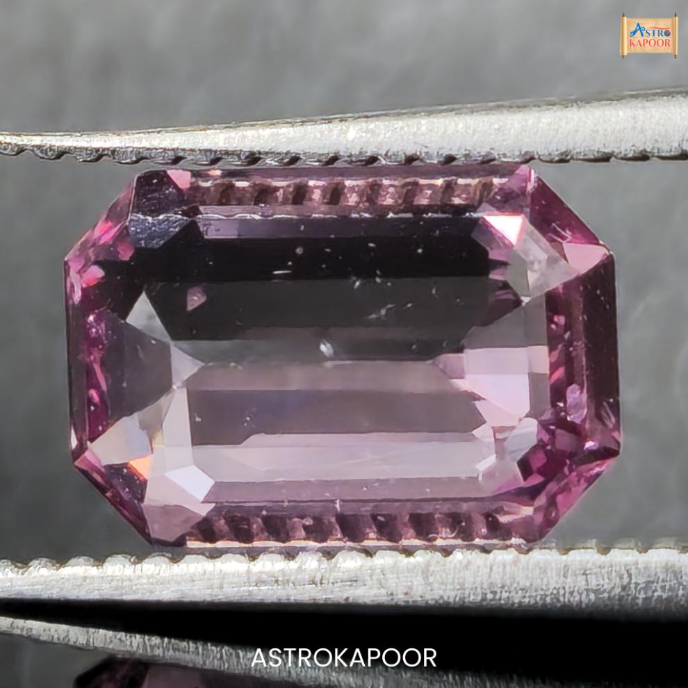 2.15 Carats Natural Orange Pink Sapphire 9.10mm x 6.18mm x 3.39mm