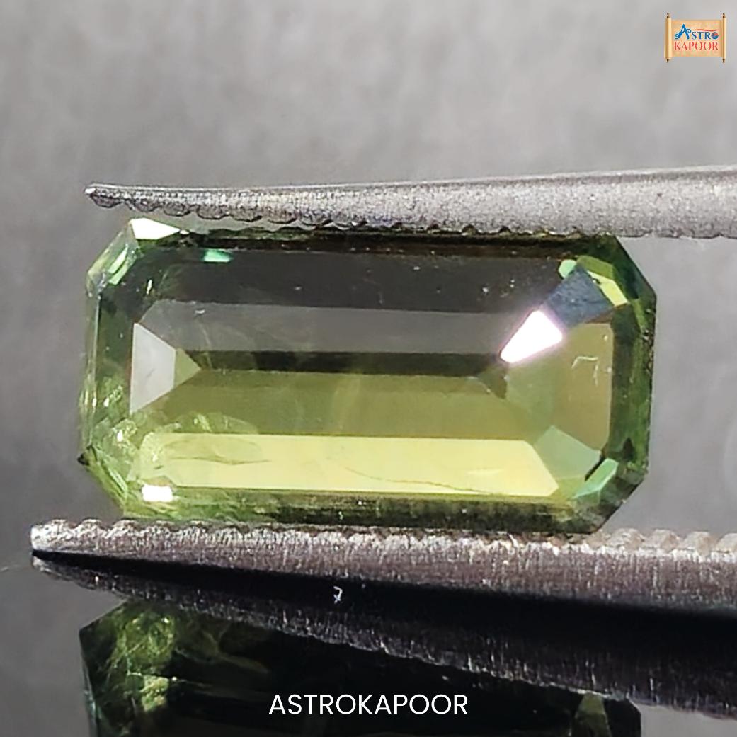 2.42 Carats Natural Green Sapphire 10.26mm x 5.26mm x 3.61mm