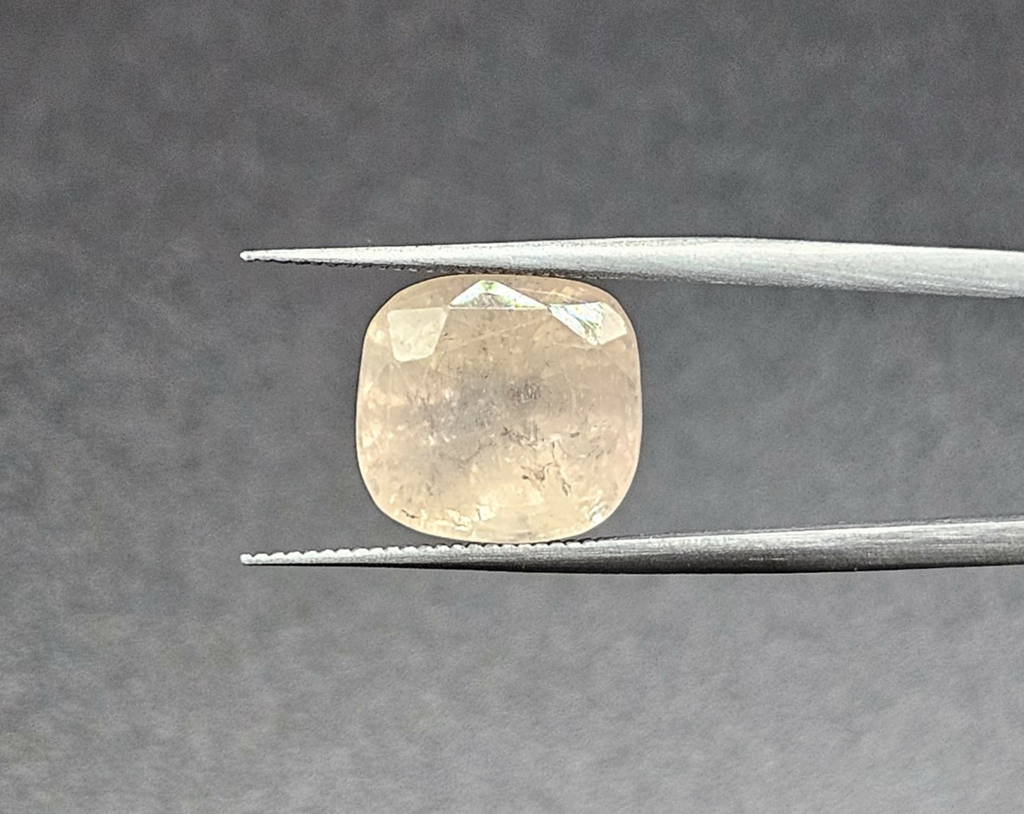 8.14 Carats Yellowish Orange Natural Sapphire 11.22 x 10.35 x 7.55 mm