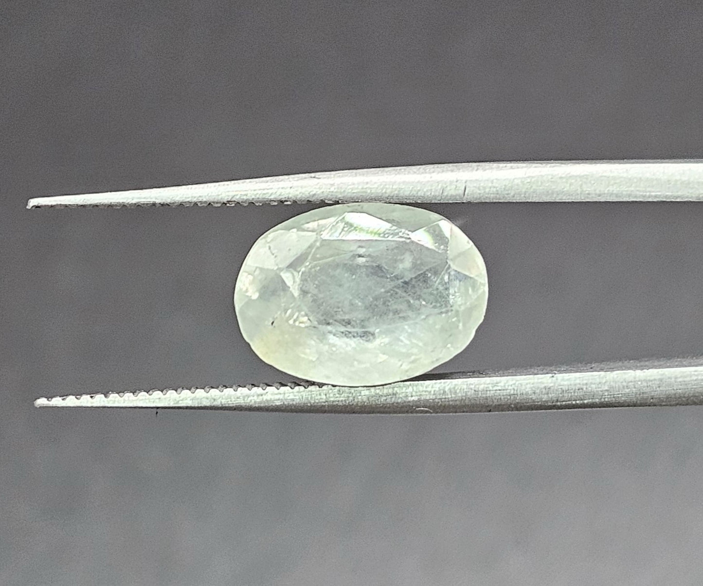 4.30 Carats Light Green Natural Sapphire 11.55 X 8.24 X 4.80 mm