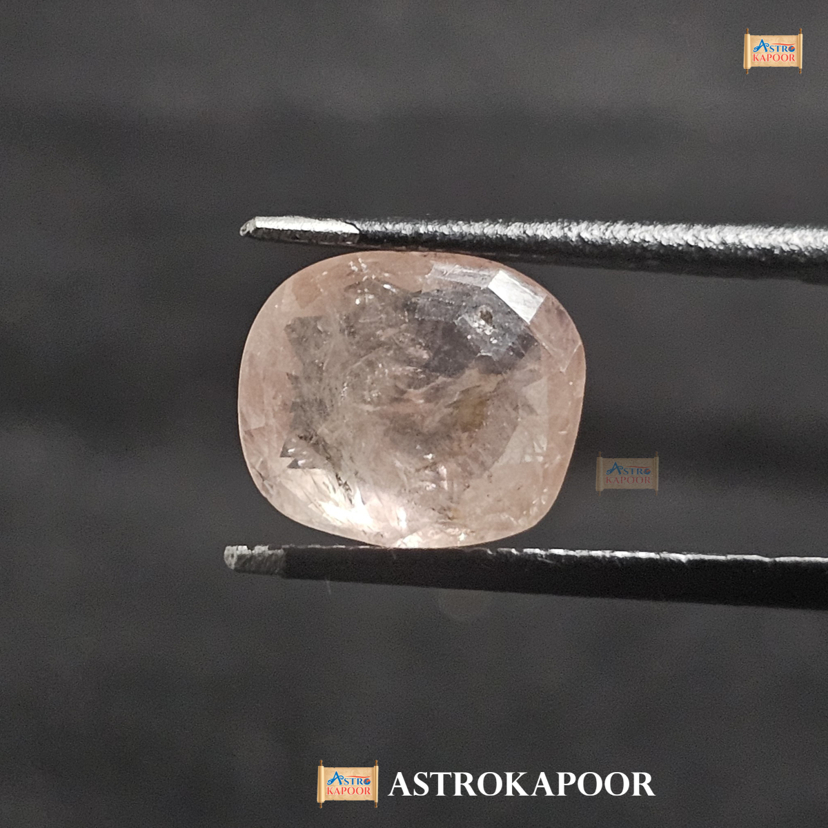 5.25 Carats Natural Brown Yellow Sapphire 10.82 x 9.39 x 5.31 mm