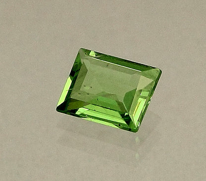 0.66 Carats Tsavorite Garnet 5.70x4.70x2.45mm