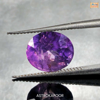 2.73 Carats Natural Purple Sapphire 7.66 mm x 7.26 mm x 4.52 mm