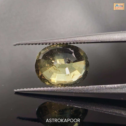 3.79 Carats Natural Green Sapphire 9.94 mm x 7.83 mm x 5.27 mm