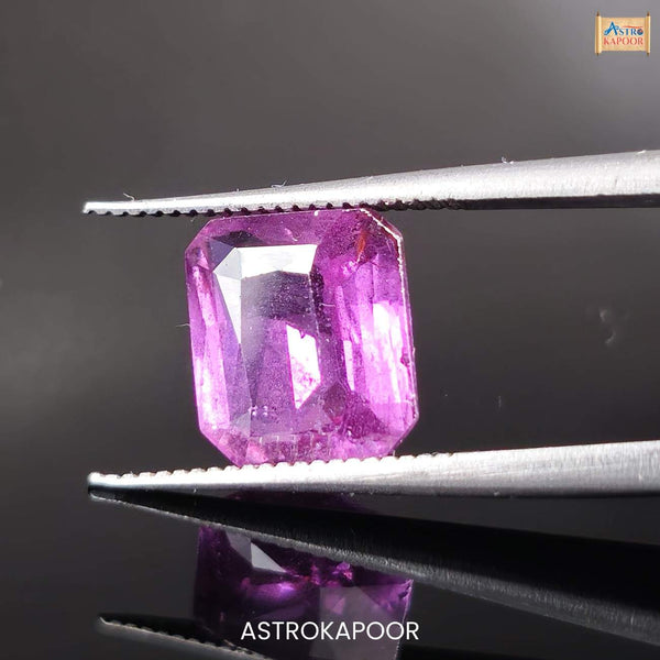 3.53 Carats Natural Purple Pink Sapphire 9.91 mm x 6.72 mm x 4.69 mm