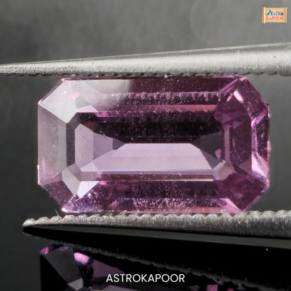 2.91 Carats Natural Pink Sapphire 11.32mm x 6.47mm x 3.43mm