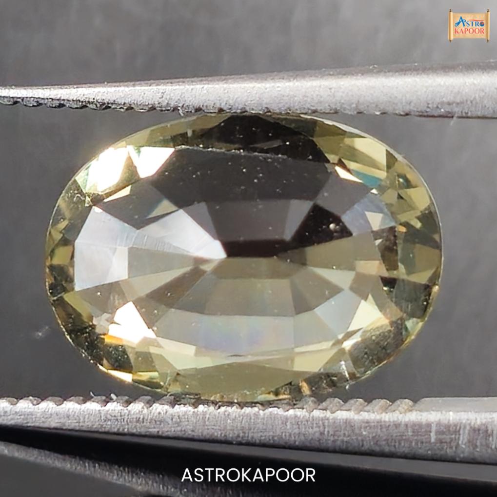 3.25 Carats Natural Yellowish Green Sapphire 10.65mm x 7.72mm x 4.18mm