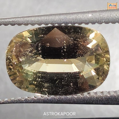 2.41 Carats Natural Greenish Yellow Sapphire 9.92mm x 6.77mm x 3.84mm