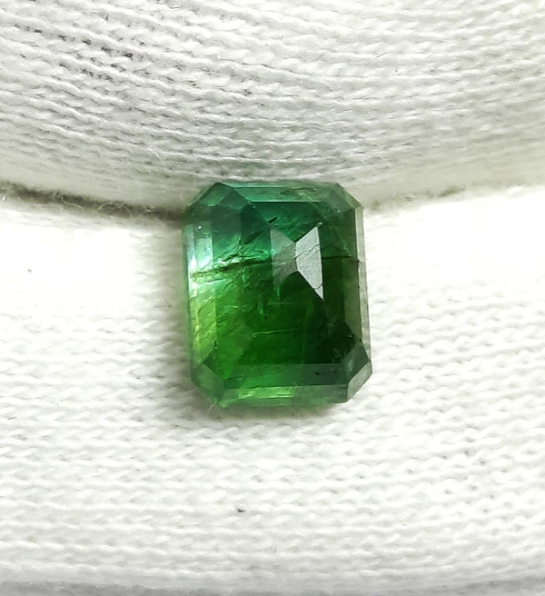 3.77 Carats Natural Zambian Emerald 9.33x7.47x5.90mm