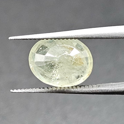 4.55 Carats Natural Olive Green Sapphire 10.30 x 8.36 x 4.65 mm