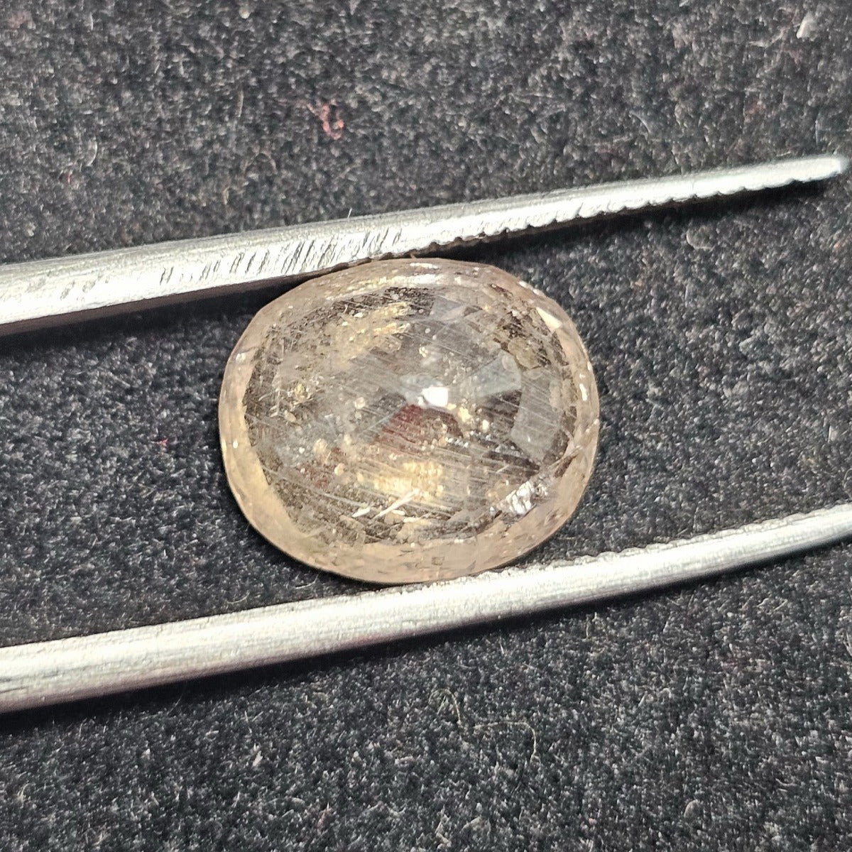 4.48 Carats Natural Olive Sapphire 10.00 x 5.40 x 8.60 mm