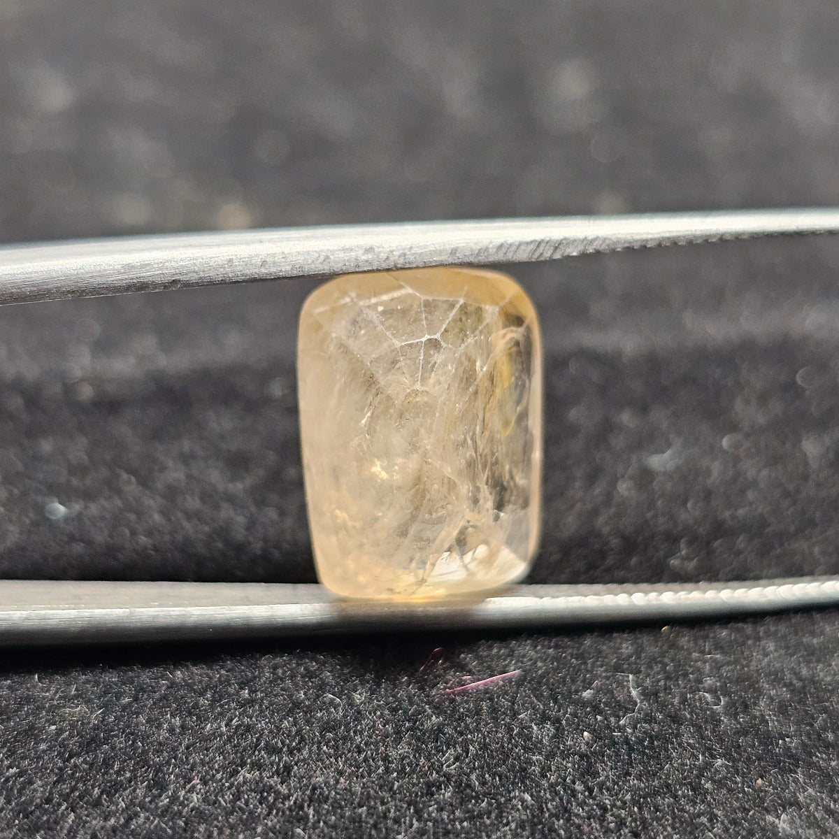 10.73 Carats Yellowish Orange Natural Sapphire 13.90 x 9.90 x 7.30 mm