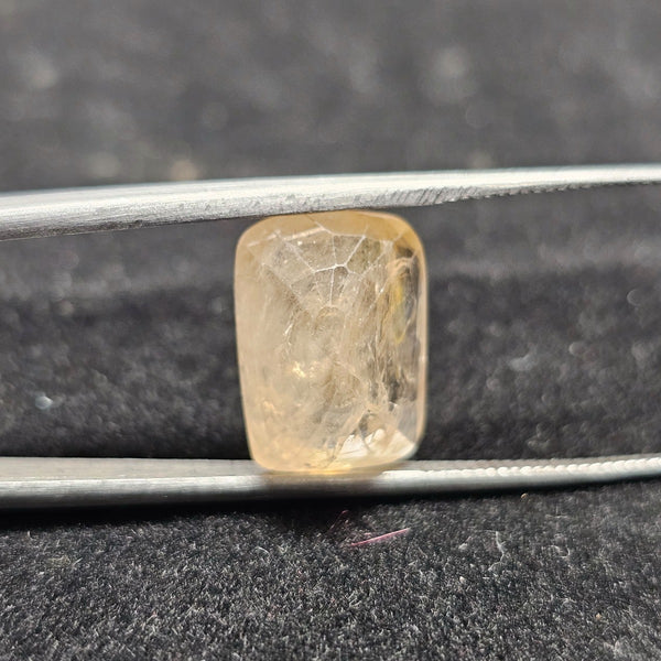 10.73 Carats Yellowish Orange Natural Sapphire 13.90 x 9.90 x 7.30 mm