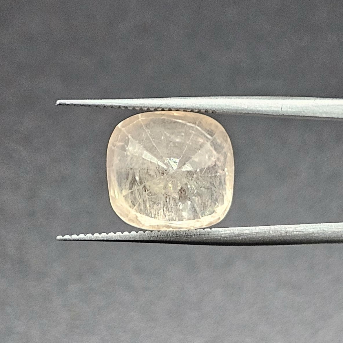 8.14 Carats Yellowish Orange Natural Sapphire 11.22 x 10.35 x 7.55 mm