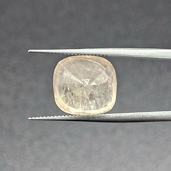 8.14 Carats Yellowish Orange Natural Sapphire 11.22 x 10.35 x 7.55 mm