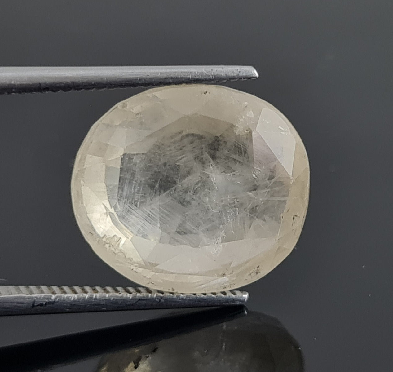 12.83 Carats Natural White Sapphire 14.18x12.47x6.85 mm