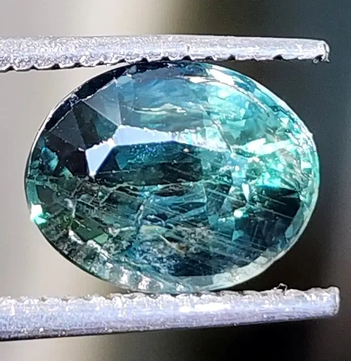 2.22 Carats Natural Greenish Blue Sapphire 8.50 x 5.89 x 4.02 mm